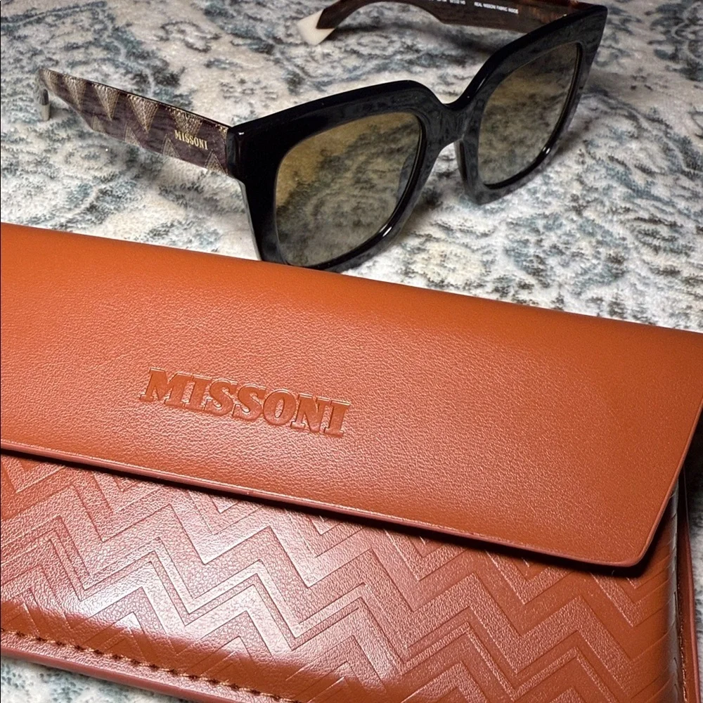 Brand New Missoni Women’s Sunglasses